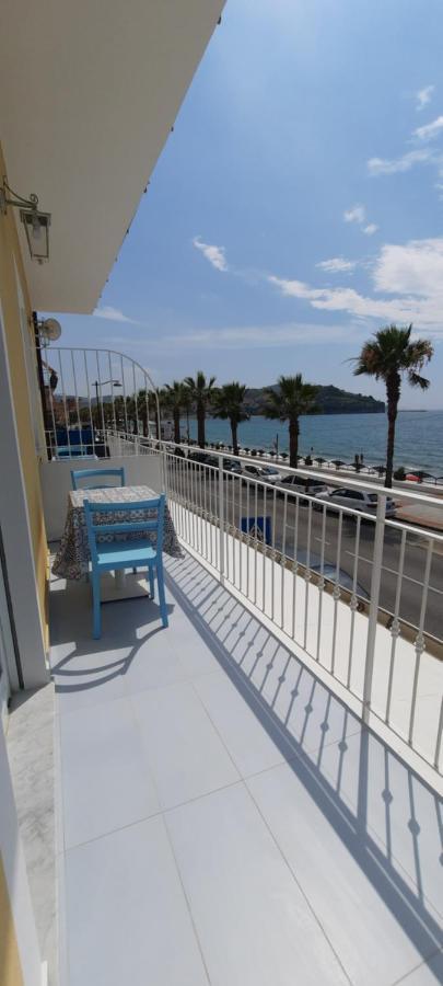 B & Beach Агрополи Экстерьер фото